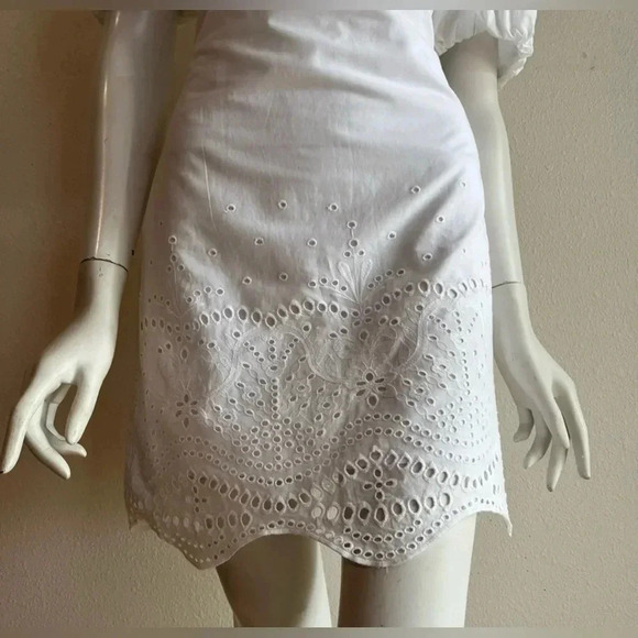 Express brand White Mini Dress Puff Sleeves Flowers details Size Small NWT - Picture 6 of 16